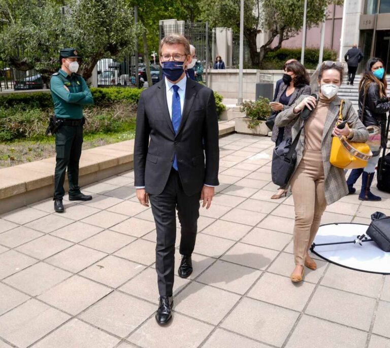 El optimismo de Feijóo: en julio o agosto "sin mascarilla por la calle"