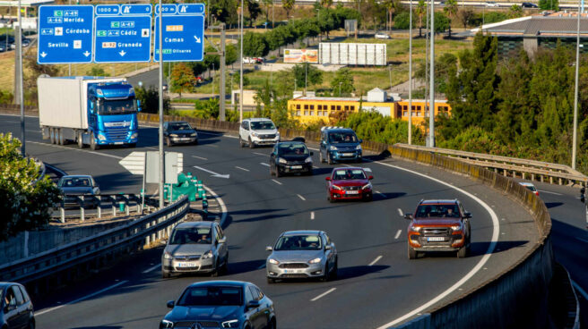 Imagen de una autovía. Imagen de una autovía.