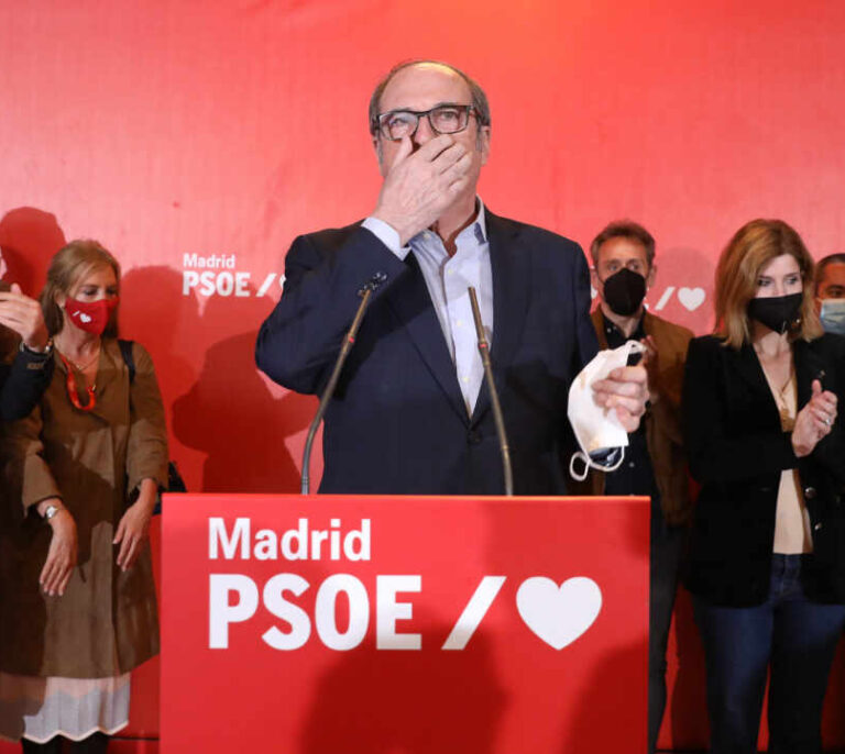 La debacle electoral tensiona a los socialistas madrileños y pone a Gabilondo en la diana