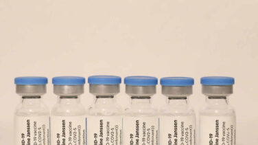 La EMA decidirá en julio si avala la vacuna de Moderna en jóvenes de 12 a 17 años