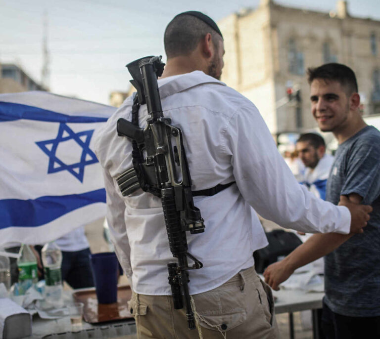 Veinte muertos en el ataque israelí en Gaza en respuesta a los cohetes de Hamas contra Jerusalén