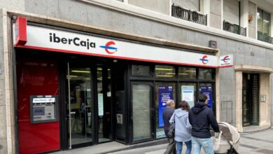 Las oficinas bancarias se reducen un 58% en España desde 2008