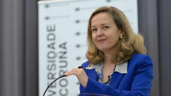 La vicepresidenta de Asuntos Económicos, Nadia Calviño, en A Coruña, Galicia.