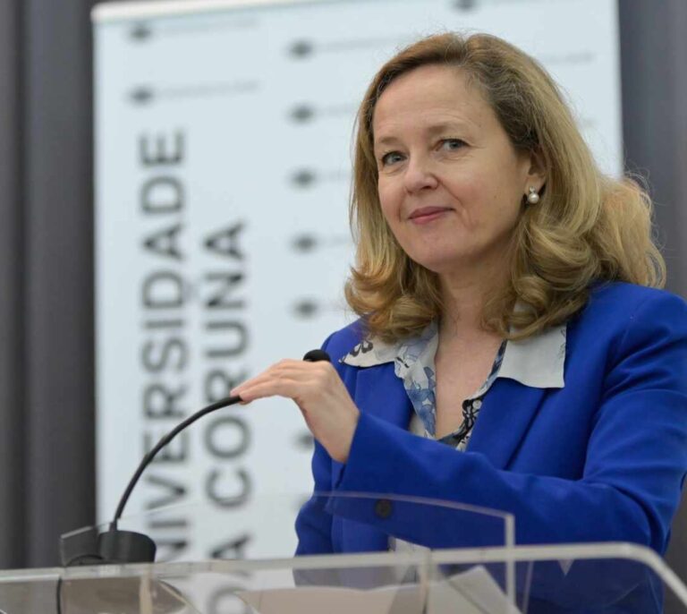 La deuda pública deberá reducirse en 6 puntos hasta final de año para cumplir con el objetivo del Gobierno