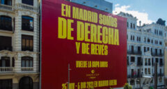 "En Madrid somos de derecha y de revés": la provocadora pancarta de la Davis de Piqué en la Gran Vía