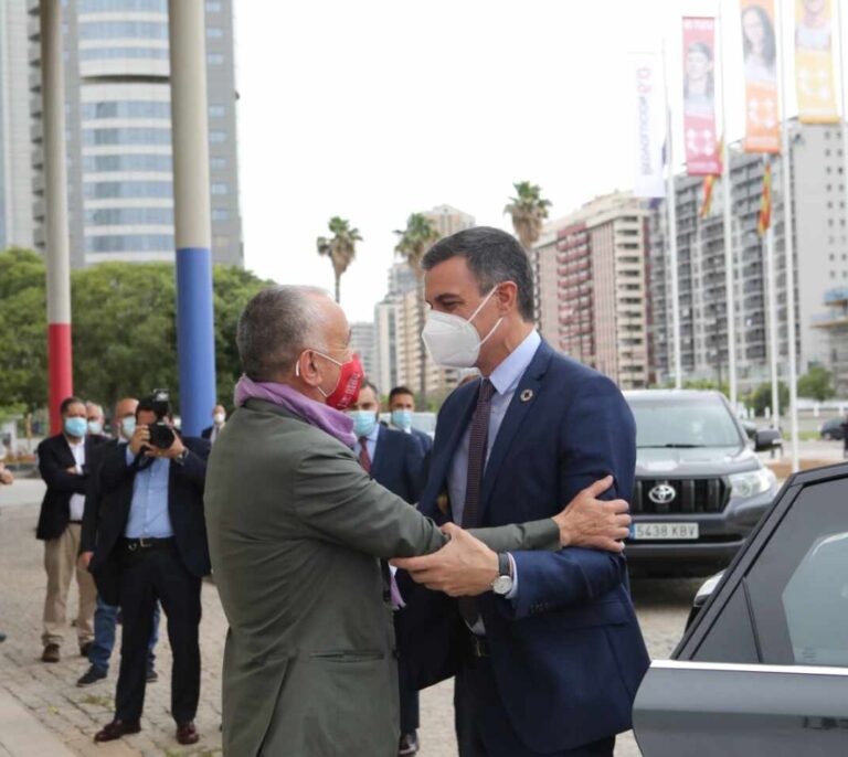 Pedro Sánchez asegura que su plan de empleo facilitará la contratación de más de un millón de jóvenes en tres años