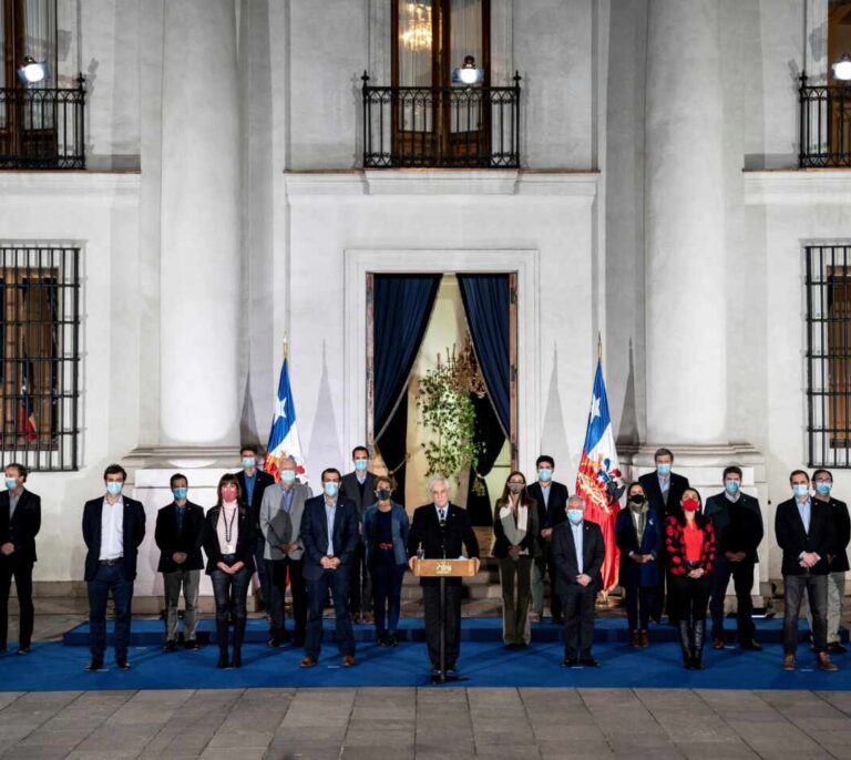 Varapalo al presidente Piñera en las elecciones constituyentes en Chile