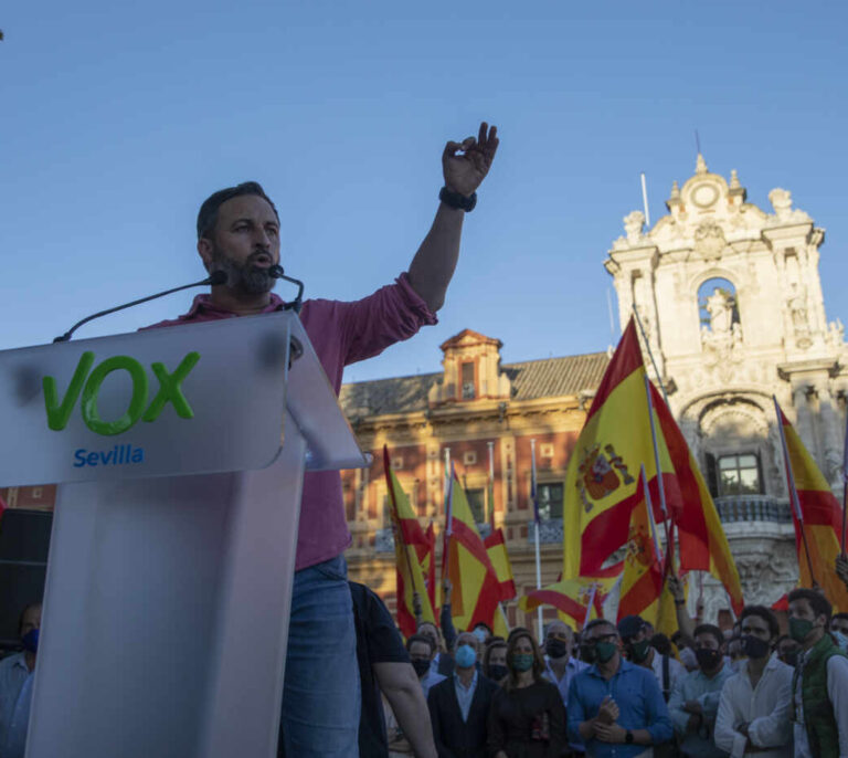 Abascal irá mañana a Ceuta pese a la prohibición del acto y reta a “los ‘quintacolumnistas’ de Mohammed VI”