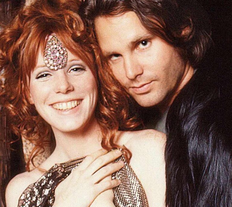 Pamela Courson, la historia del "amor cósmico" de Morrison que heredó toda su fortuna