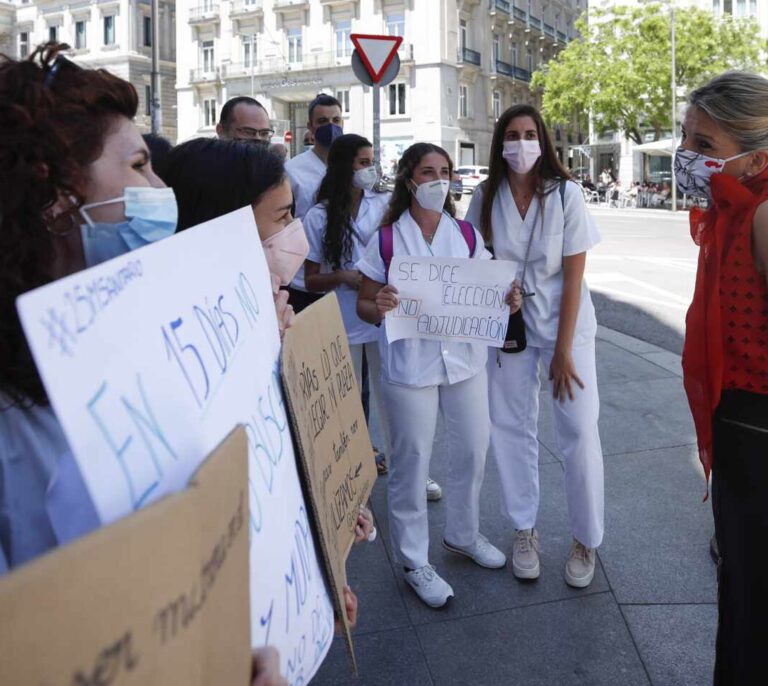 Los MIR claman contra el nuevo sistema de elección de plazas
