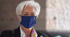 Lagarde cree que es "demasiado pronto" para reducir el programa de compras del BCE