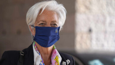 El BCE mantiene los tipos y Lagarde admite que la recuperación pierde impulso