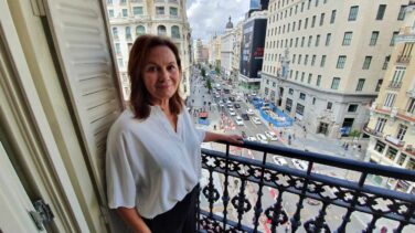Clara Sánchez y la princesa desaparecida: “Donde no puede entrar una cámara puede entrar una novela”
