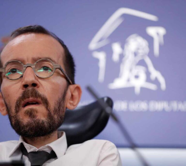 Podemos reta a Sánchez y registra una ley para crear una empresa pública de energía