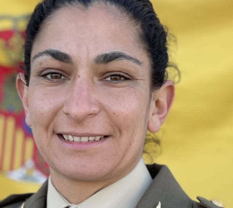 Fallece una sargento de artillería durante unas maniobras en Alicante