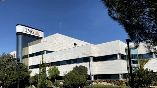ING incrementa los clientes de su Cuenta Nómina un 10% en un año Exterior de la sede central de ING, en las Rozas (Madrid)