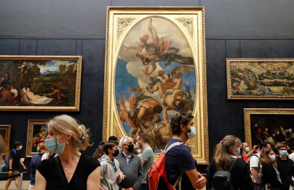 Reapertura del Louvre en París