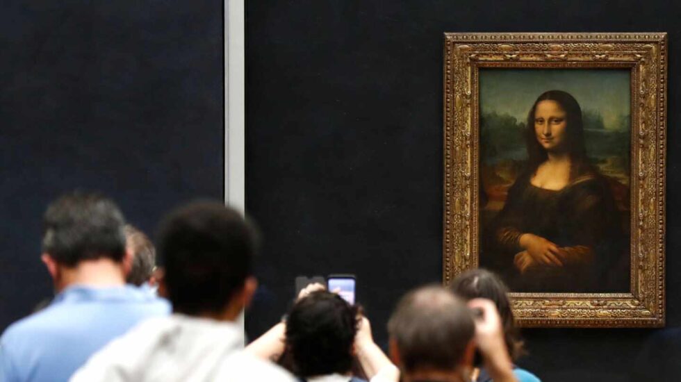 Reapertura del Louvre en París