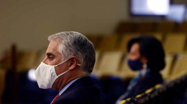 El actual consejero delegado de Unicredit, Andrea Orcel, durante el juicio por la demanda contra el Banco Santander.