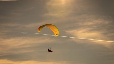 La Guardia Civil encuentra muerta a una parapentista en Ronda