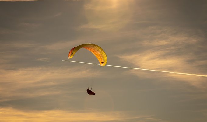 Vuelo de parapente.