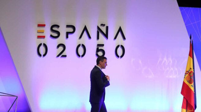 El presidente del Gobierno, Pedro Sánchez, después de intervenir en la presentación del proyecto España 2050