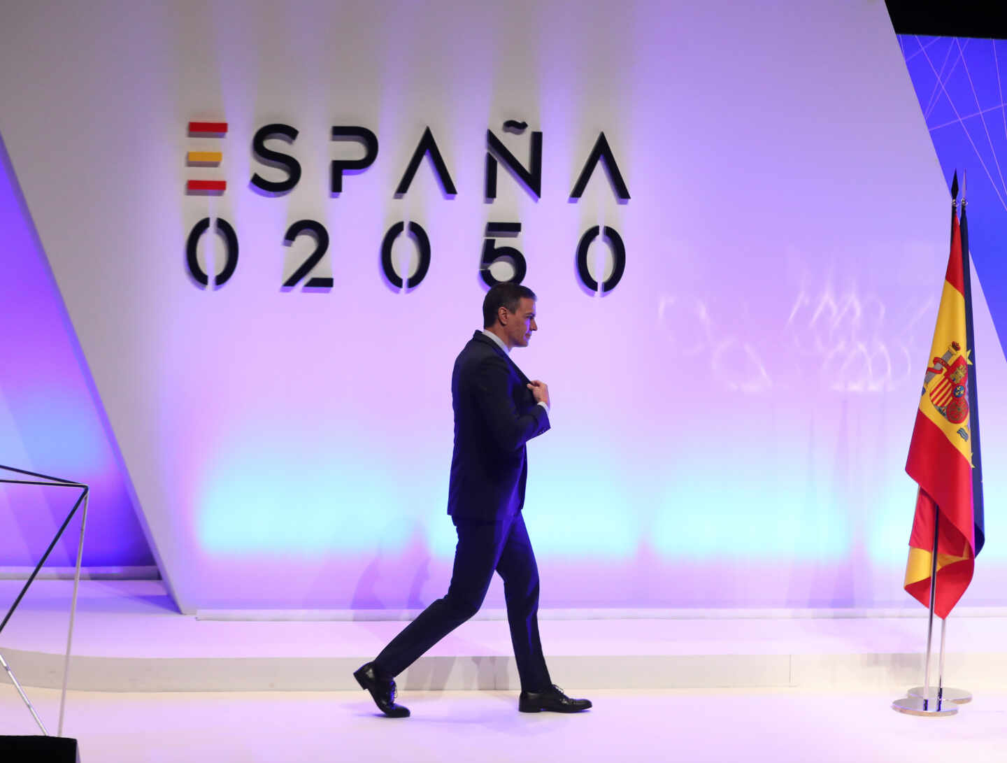 El presidente del Gobierno, Pedro Sánchez, después de intervenir en la presentación del proyecto España 2050