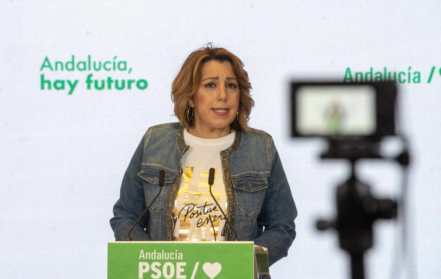 Susana Díaz anuncia que se presentará a las primarias del PSOE en Andalucía.