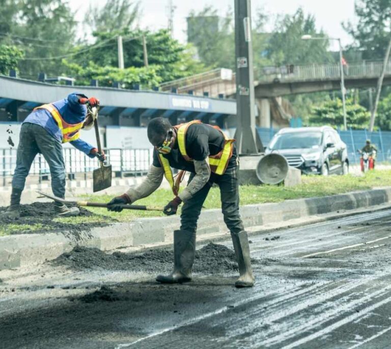 Cuando el trabajo mata: superar 55 horas semanales sube un 35% el riesgo de ictus
