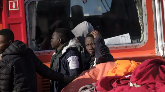 Rescatadas en la costa española casi 400 personas a bordo de pateras en sólo dos días