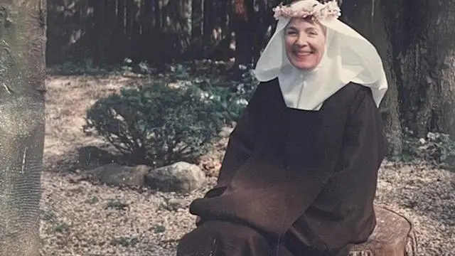Ann Rusell, la millonaria que se hizo monja a los 60 años