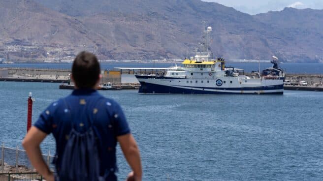 El "Ángeles Alvariño" continuará hasta el jueves la búsqueda de Gimeno y Anna El buque del Instituto Español de Oceanografía Ángeles Alvariño.