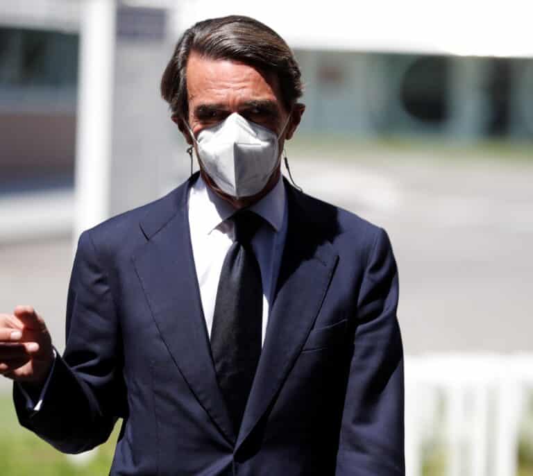 Aznar acusa al PSOE de llegar al poder en 2004 "utilizando los ataques terroristas" del 11M