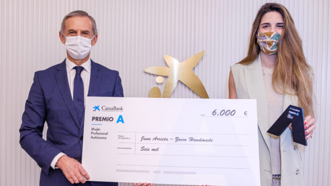 June Arrieta, fundadora de Zocco Handmade, ha sido la ganadora de la primera edición del Premio A Mujer Profesional Autónoma CaixaBank.