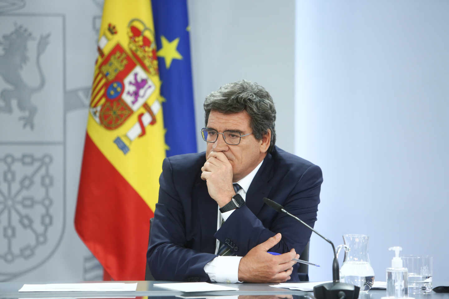 El ministro de Inclusión, Seguridad Social y Migraciones, José Luis Escrivá, comparece en una rueda de prensa.