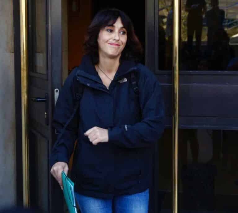 Juana Rivas sale del CIS y cumplirá condena en su casa