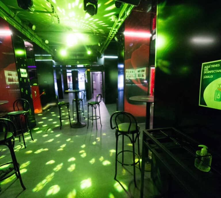 Madrid abrirá el 21 de junio el ocio nocturno hasta las 3h y permitirá las pistas de baile en el exterior