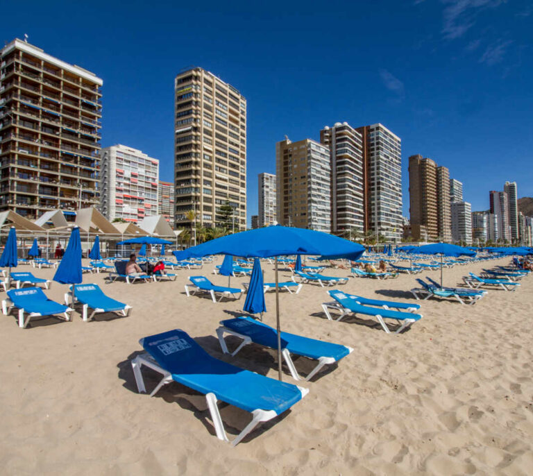 El auge del turismo post pandemia provocará el aumento de viviendas vacías durante este verano