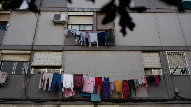 Barrio de Ciutat Meridiana, uno de las zonas con la tasa de infectados más alta de Barcelona Barrio de Ciutat Meridiana, uno de las zonas con la tasa de infectados más alta de Barcelona
