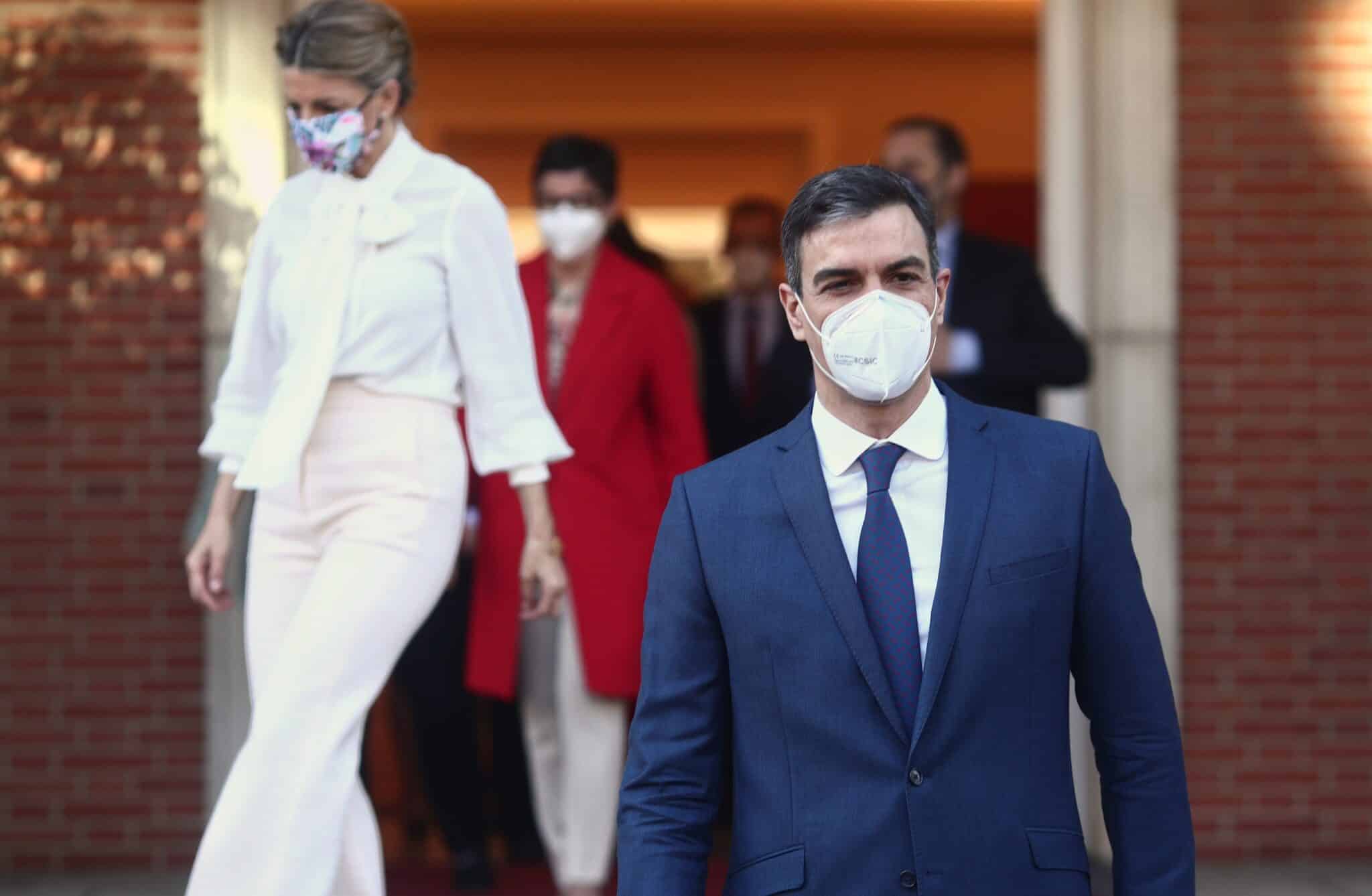 El presidente del Gobierno, Pedro Sánchez, a su llegada para la tradicional foto de familia del Ejecutivo.