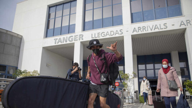 Llegada de turistas españoles procedentes de Marruecos al Puerto de Algeciras
