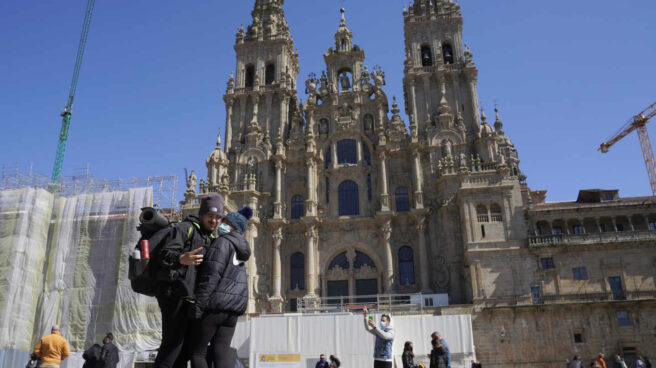 La catedral de Santiago pierde 750 toneladas