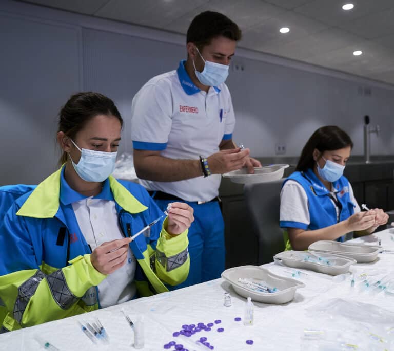 Sánchez anuncia que en agosto llegarán a España 3,4 millones de dosis para acelerar la vacunación con Pfizer