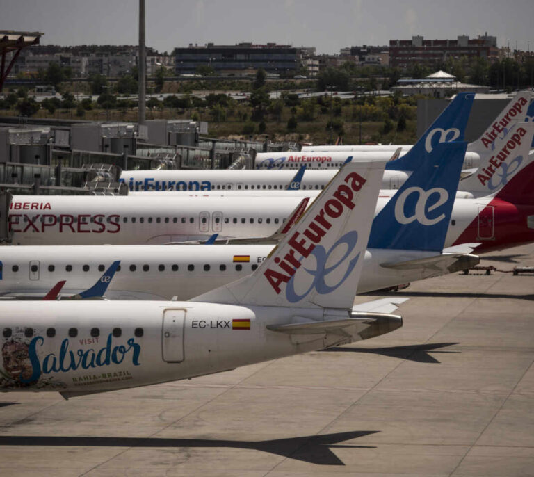 El conflicto ruso golpea a las aerolíneas que no se recuperan tras la pandemia
