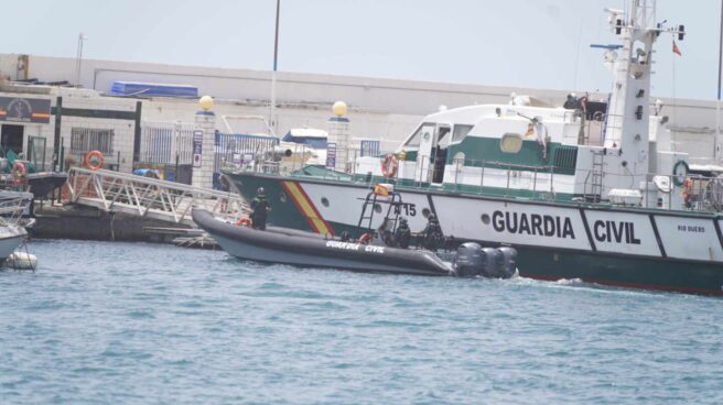 Agentes de la Guardia Civil, en Tenerife.