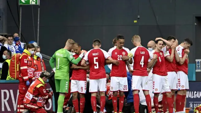 Suspendido el Dinamarca-Finlandia tras caer fulminado al césped el jugador danés Eriksen