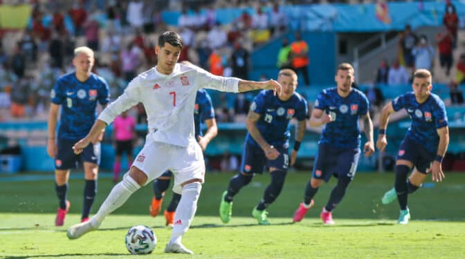 El lamento de Morata: "Recibí amenazas, insultos... estuve nueve horas sin dormir tras el España-Polonia"