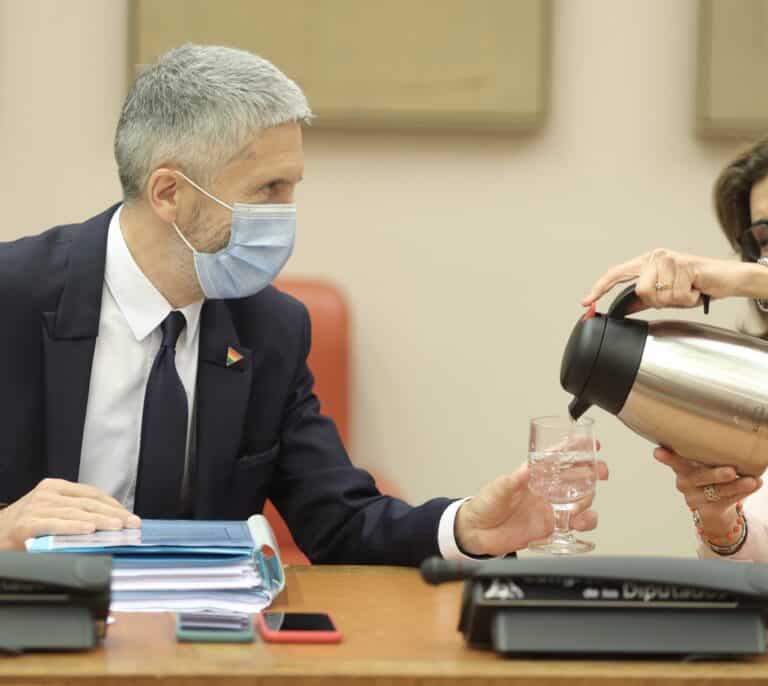 Marlaska reprende al PP por "utilizar" la amenaza de los CDR a Casado: "Simplemente pusieron su nombre en Google"
