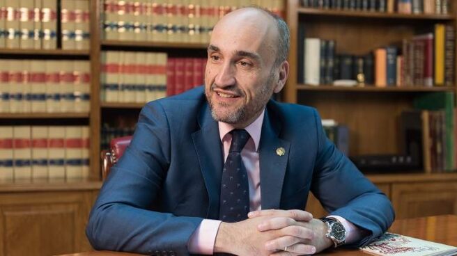 El presidente del Colegio de Gestores Administrativos, Fernando Santiago.
