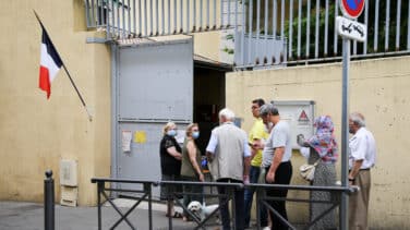 Dos de cada tres franceses se quedan en casa en las elecciones regionales